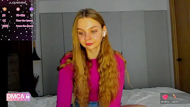 Molly sweetie online show from 12/21/25, 08:16