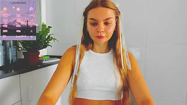 Molly sweetie online show from 07/07/26, 07:45