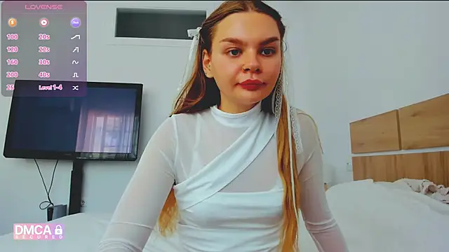 Molly sweetie online show from 06/01/26, 06:57