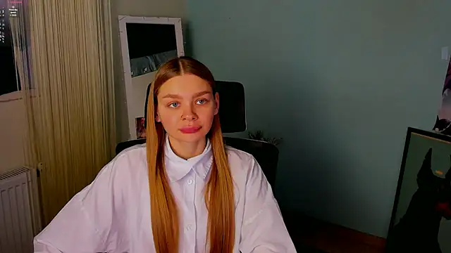 Snapshot of Molly_sweetie chatting on 01/22/25, 07:03 Molly sweetie online show from 01/22/25, 07:03