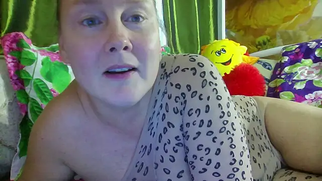 pussykroshka online show from 10/06/25, 11:11