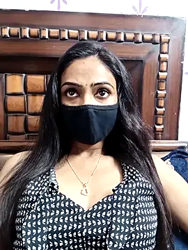 Yours-Bebo online show from 02/24/26, 06:58