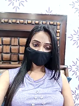 Snapshot of Yours-Bebo chatting on 03/18/25, 05:44 Yours-Bebo online show from 03/18/25, 05:44