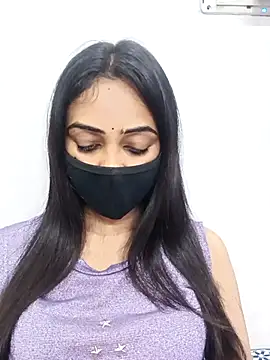 Yours-Bebo online show from 11/12/25, 01:15