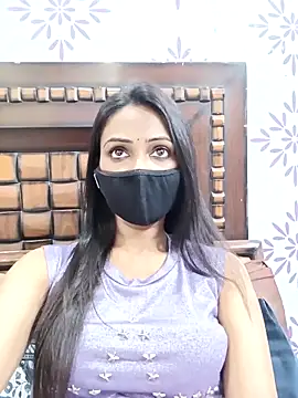 Snapshot of Yours-Bebo chatting on 03/20/25, 03:47 Yours-Bebo online show from 03/20/25, 03:47