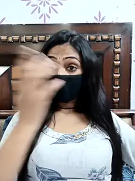 Snapshot of Yours-Bebo chatting on 09/26/25, 02:35 Yours-Bebo online show from 09/26/25, 02:35