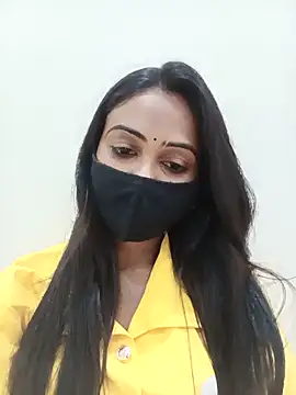 Snapshot of Yours-Bebo chatting on 06/15/26, 11:10 Yours-Bebo online show from 06/15/26, 11:10