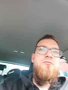 Sweet bear69 online show from 09/27/25, 08:09