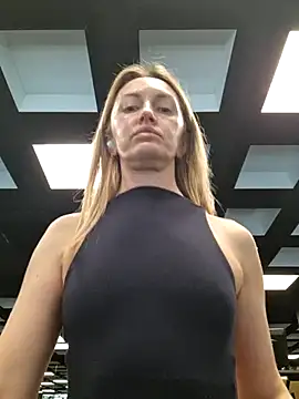 Miss    Mia  online show from 02/26/26, 10:26