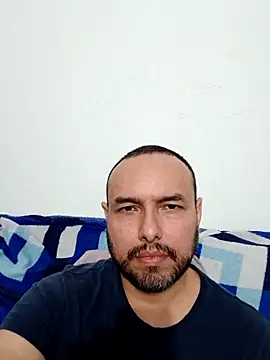 Snapshot of ElSunEagle chatting on 02/26/26, 02:00 ElSunEagle online show from 02/26/26, 02:00