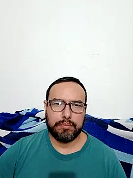 Snapshot of ElSunEagle chatting on 01/18/26, 12:58 ElSunEagle online show from 01/18/26, 12:58