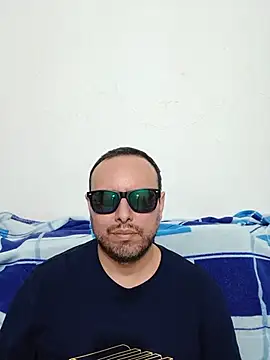 ElSunEagle online show from 06/24/26, 02:21