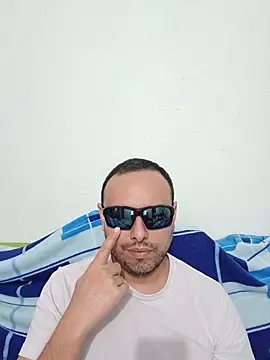 ElSunEagle online show from 06/19/26, 02:28
