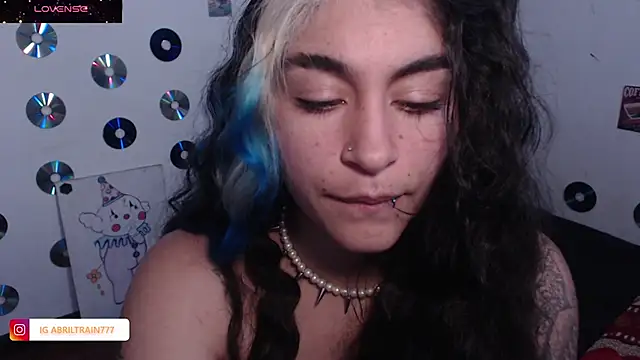 abril666 online show from 12/17/25, 03:06