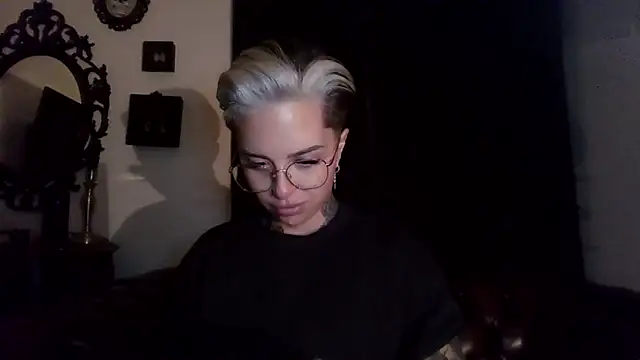 Rubyrichhxo online show from 09/12/25, 08:52