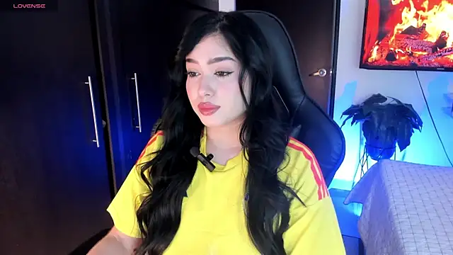 Abbye blue01 online show from 06/18/26, 10:37