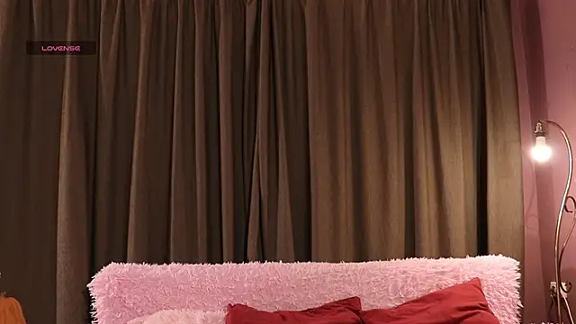 steffania- online show from 11/22/25, 06:51