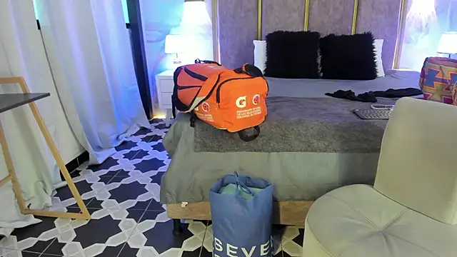 GiselOrtiz online show from 02/24/26, 11:55