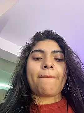 Snapshot of GiselOrtiz chatting on 11/20/25, 10:27 GiselOrtiz online show from 11/20/25, 10:27