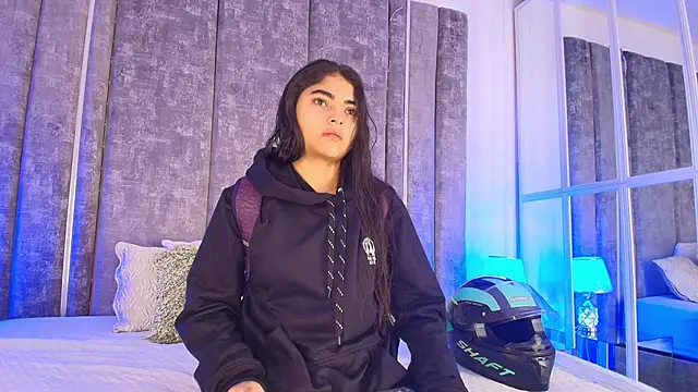 GiselOrtiz online show from 03/31/26, 10:50