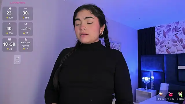 Snapshot of GiselOrtiz chatting on 11/08/25, 11:03 GiselOrtiz online show from 11/08/25, 11:03