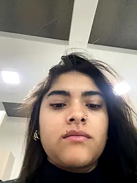 Snapshot of GiselOrtiz chatting on 10/16/25, 10:23 GiselOrtiz online show from 10/16/25, 10:23