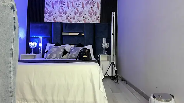 GiselOrtiz online show from 03/27/26, 10:16