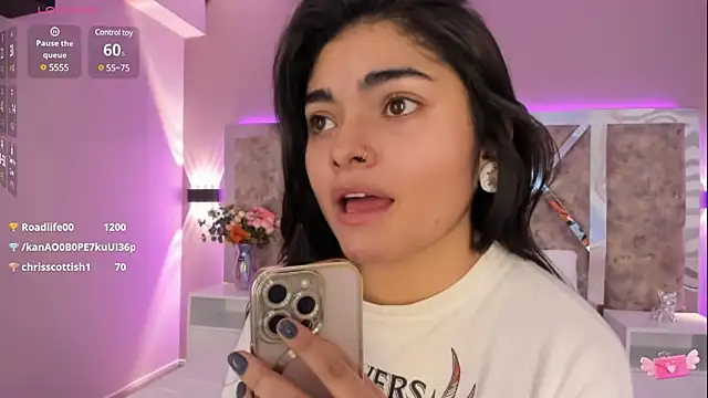 Snapshot of GiselOrtiz chatting on 03/14/25, 05:35 GiselOrtiz online show from 03/14/25, 05:35