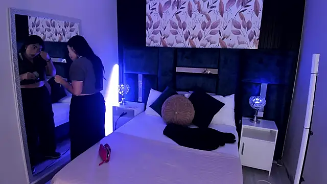 GiselOrtiz online show from 07/18/26, 10:46