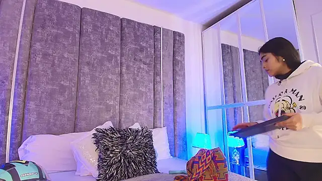 GiselOrtiz online show from 03/06/26, 11:27