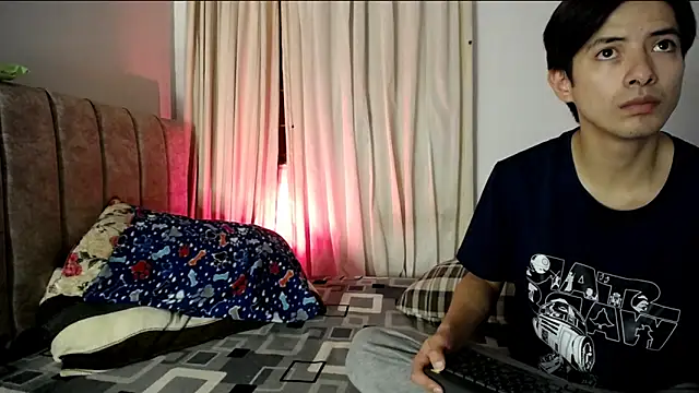 Pinkandyellowpokemon online show from 01/07/26, 05:12