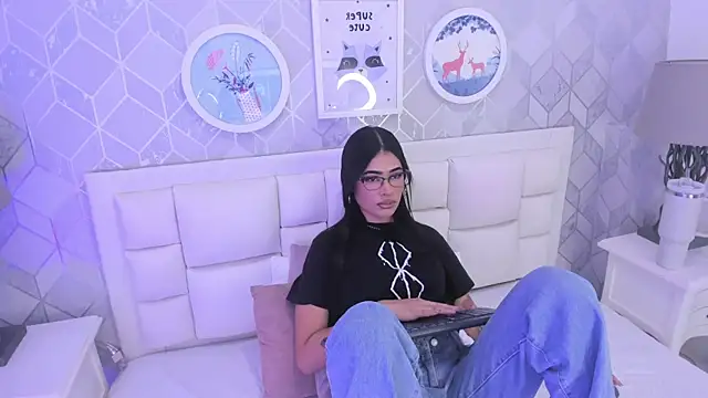 Jasmine55   online show from 10/22/25, 07:46