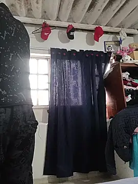 Danielitohot23cm online show from 11/27/25, 08:53