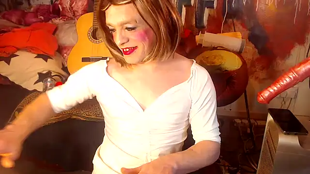 amandabarefoot online show from 11/15/25, 06:06