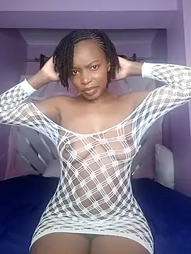 Pretty-queen123 online show from 10/09/25, 03:51