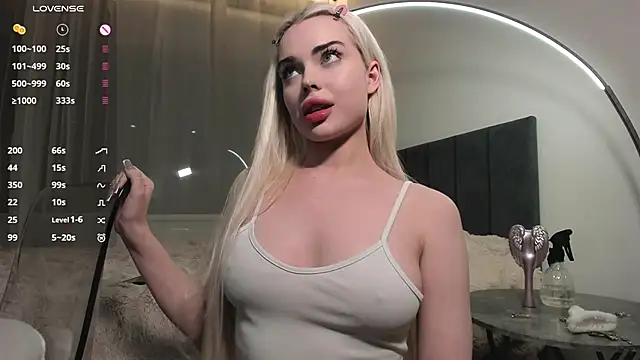 kayaangels online show from 11/21/25, 12:42