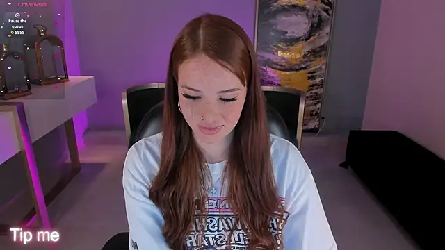 CorinneRusso online show from 09/24/25, 04:08