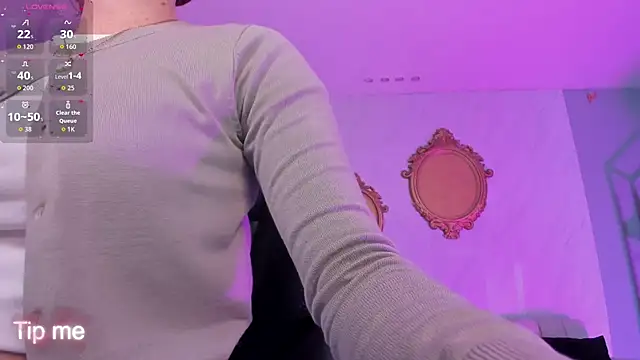 CorinneRusso online show from 03/20/26, 12:39