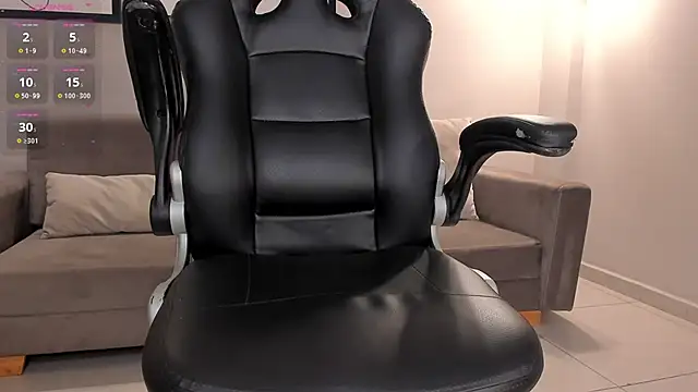 CorinneRusso online show from 03/16/25, 07:26