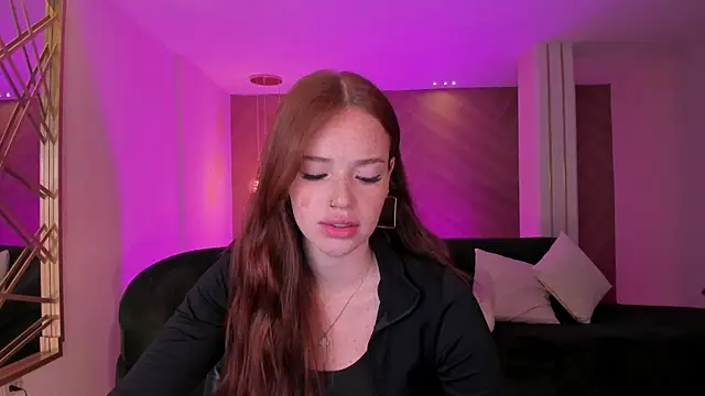 CorinneRusso online show from 04/16/26, 12:28