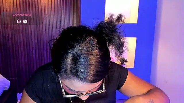 BlakmillerrGilson online show from 02/16/26, 07:45