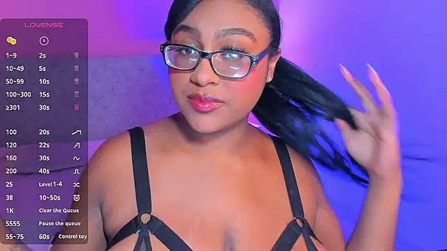 Snapshot of BlakmillerrGilson chatting on 11/14/25, 08:01 BlakmillerrGilson online show from 11/14/25, 08:01