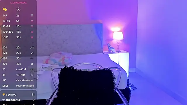 Snapshot of BlakmillerrGilson chatting on 11/11/25, 07:41 BlakmillerrGilson online show from 11/11/25, 07:41