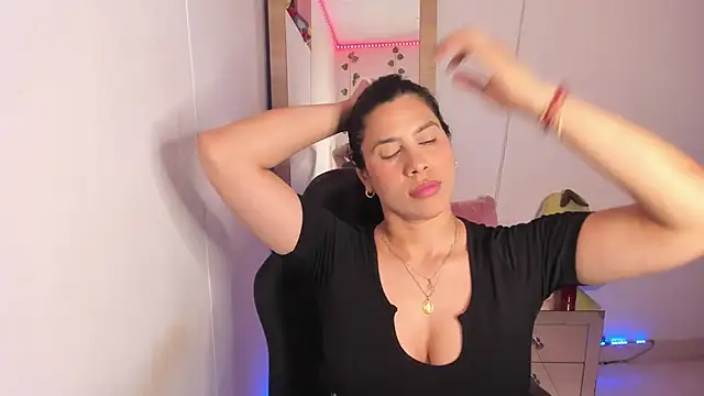 hellensexy online show from 03/17/25, 12:32