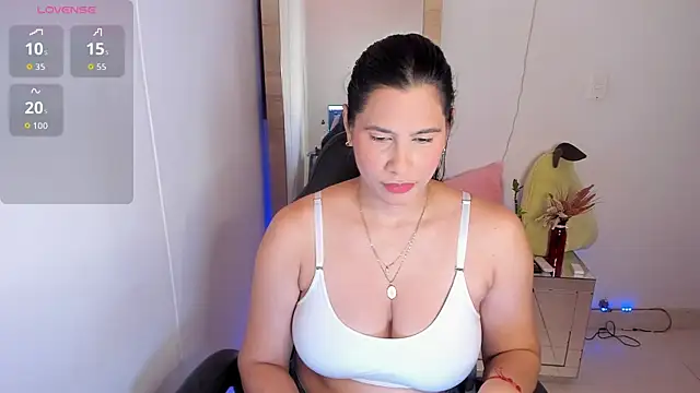 hellensexy online show from 07/14/26, 09:54