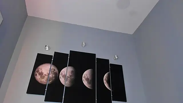 megan woll online show from 11/23/25, 06:29