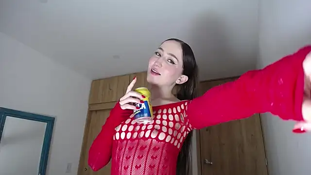 Snapshot of _Lalaa chatting on 12/22/24, 04:06 Lalaa online show from 12/22/24, 04:06