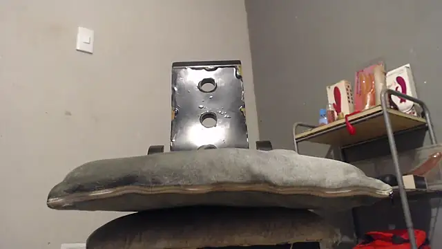 Amazing12inch online show from 12/02/25, 10:55