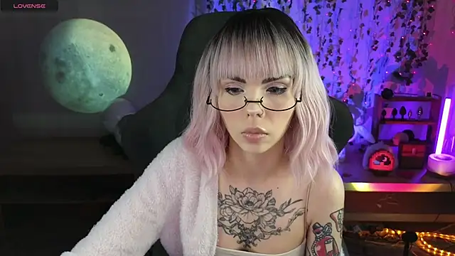 Kerry Kirk online show from 04/14/26, 10:59