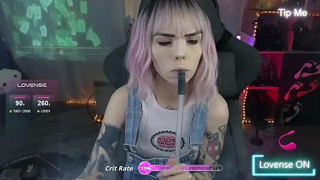 Kerry Kirk online show from 11/26/25, 08:20